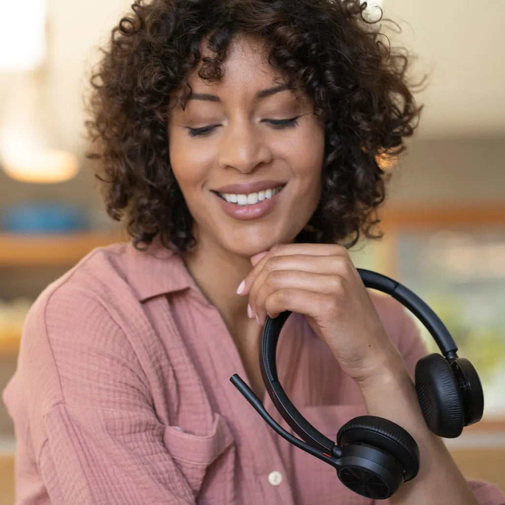 Poly Voyager 4320 Stereo USB-A Wireless Headset with BT700 Dongle - iDesign Communications