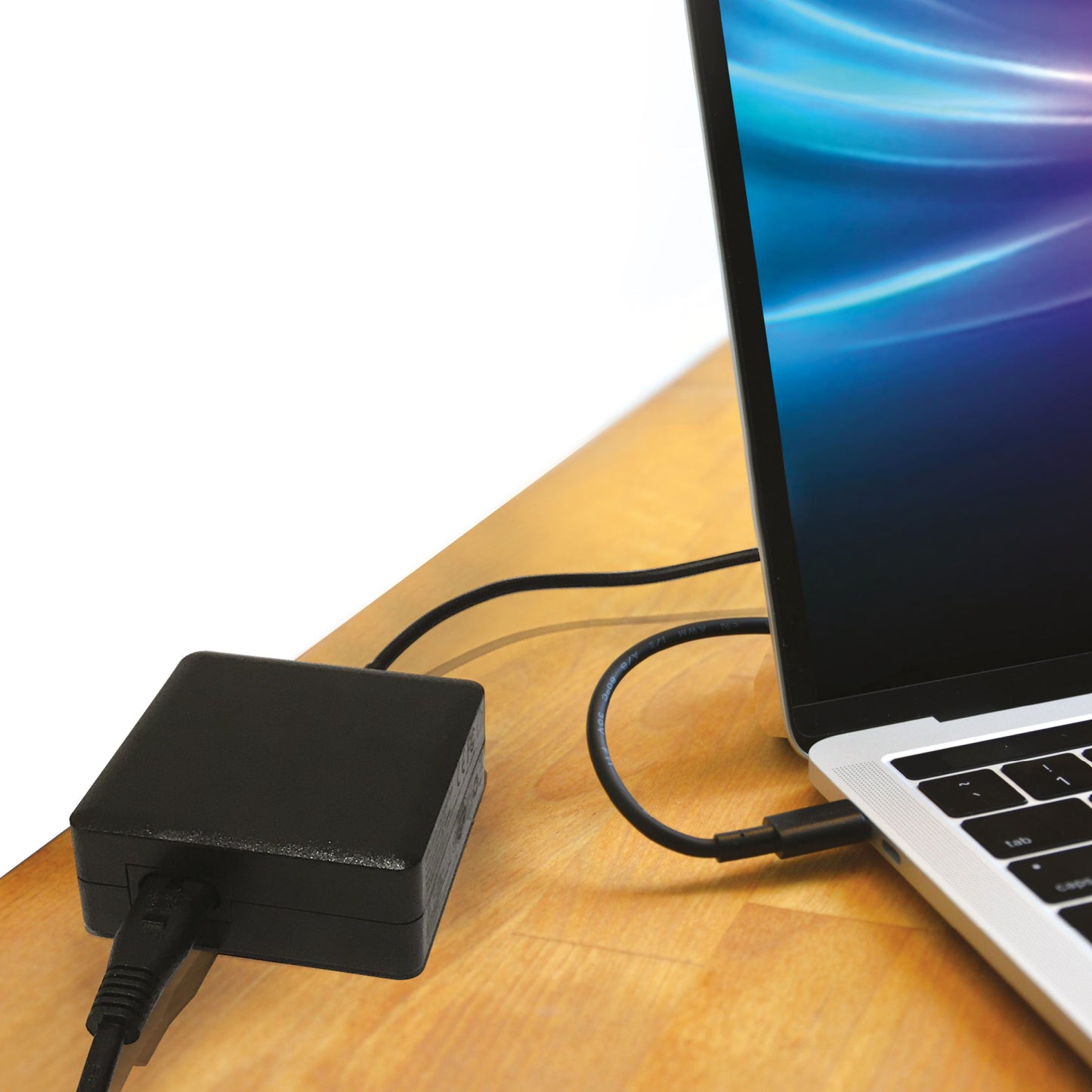 Port 45W USB-C AC Adapter - iDesign Communications