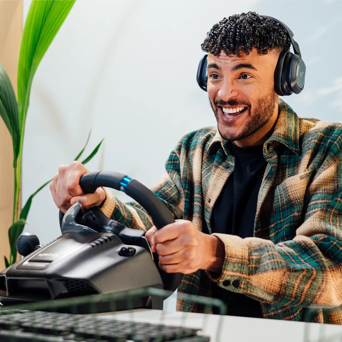 Logitech G29 Driving Force Racing Wheel - iDesign Communications